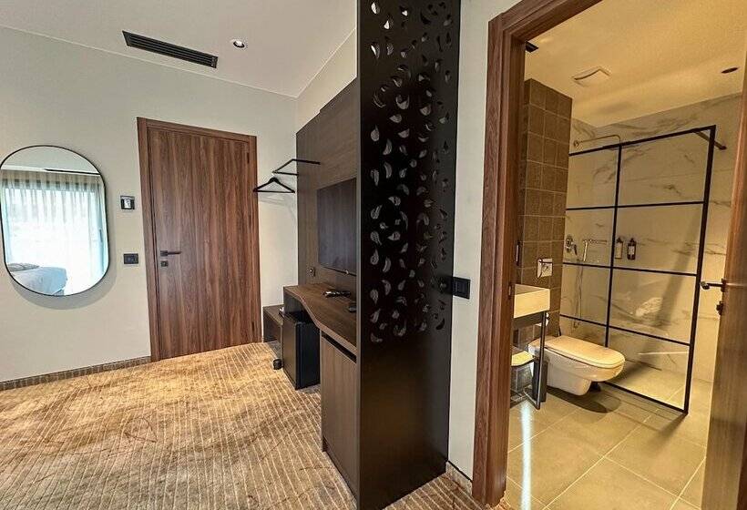 هتل Chateau Mephiskalaki