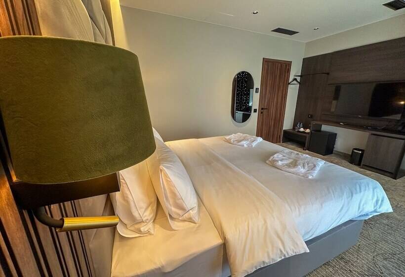 هتل Chateau Mephiskalaki