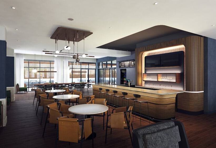 בית מלון כפרי Courtyard By Marriott Lake City