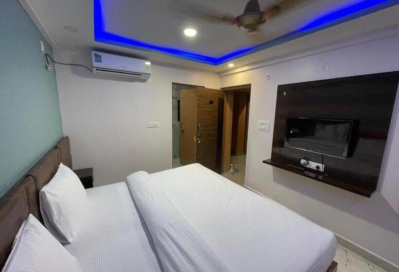 Отель Grand Palace