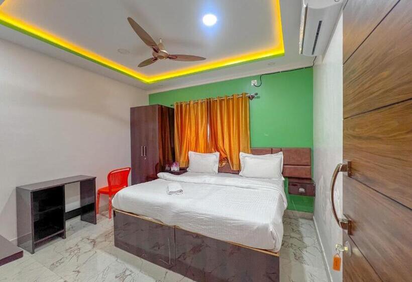 Отель Grand Palace