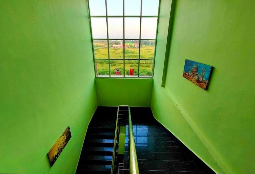 בית מלון כפרי Green Vista Resort