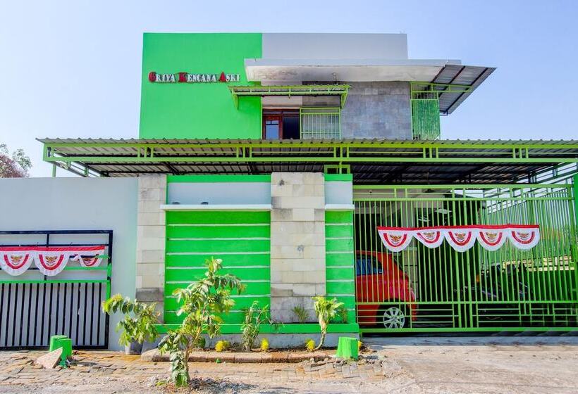 فندق Griya Kencana Asri Syariah By Oyo