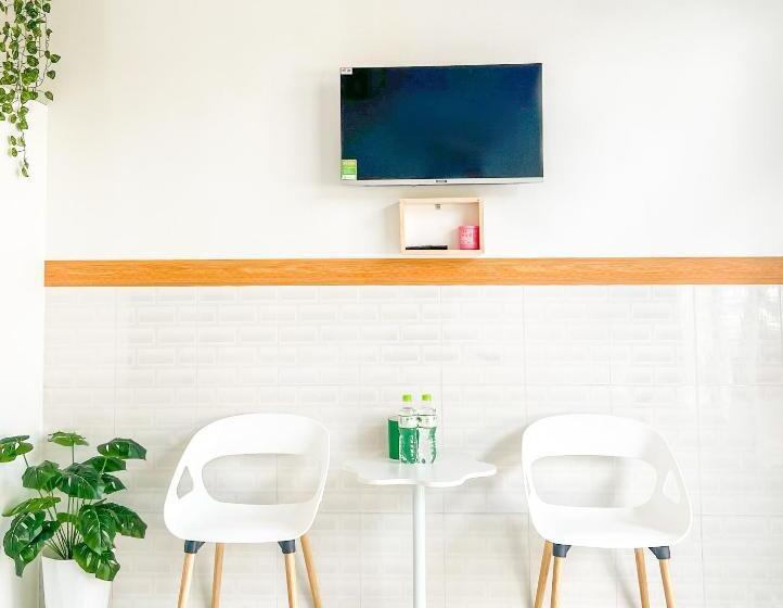 هتل Hy Guesthouse Phu Quoc Nhà Hy Vivu Bên Vườn