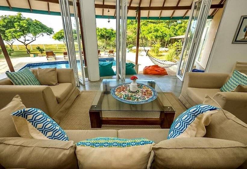 The Beach House By Kay Jay Hotels