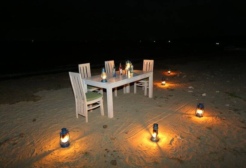 The Beach House By Kay Jay Hotels