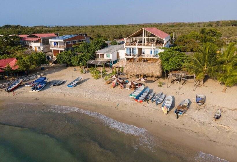 هتل Merakai Hostel Rincon Del Mar