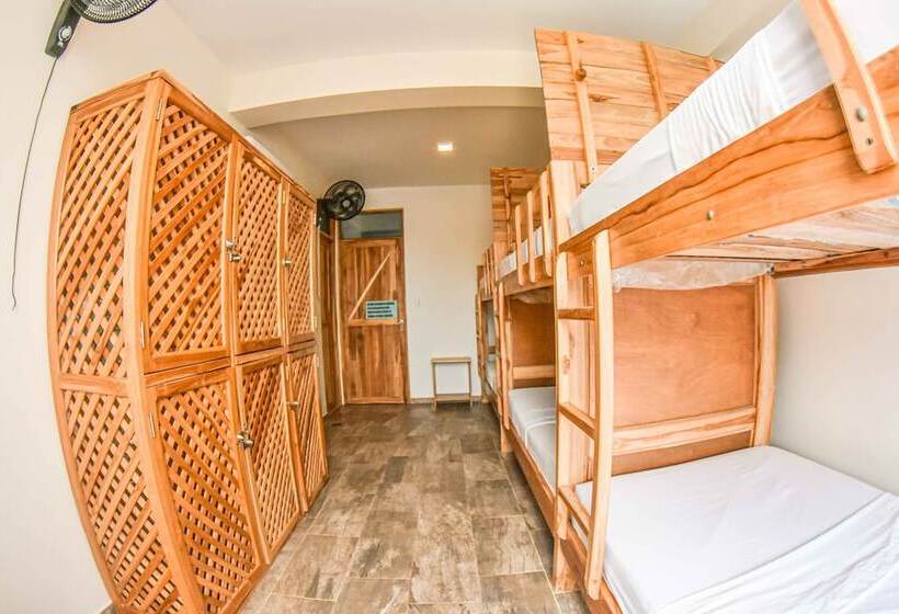 فندق Merakai Hostel Rincon Del Mar