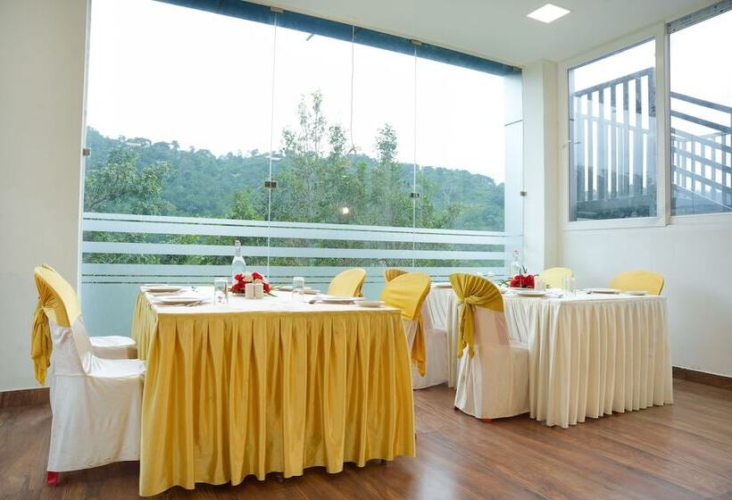 Отель Misty Range Resorts