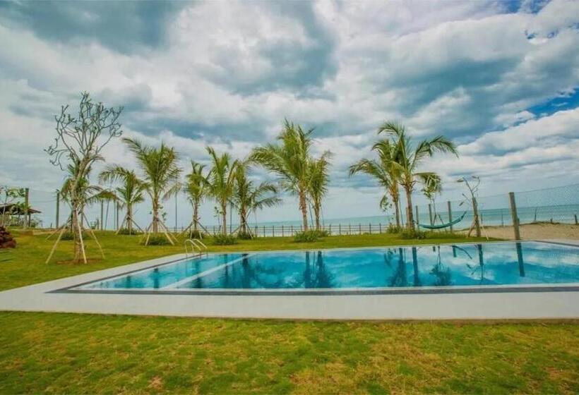 호텔 Nikara Beach Villas Arugambay
