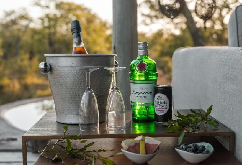 Отель Nsala Wilderness Camp