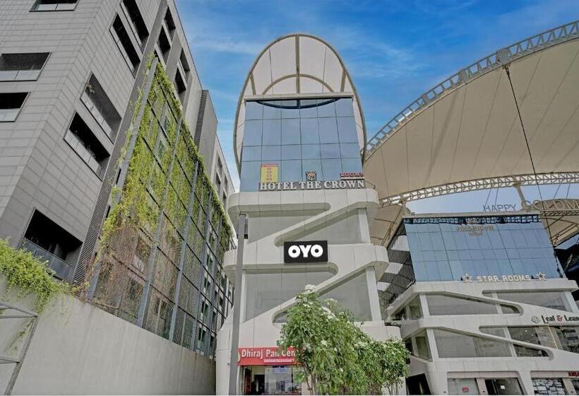 فندق Oyo Flagship The Crown