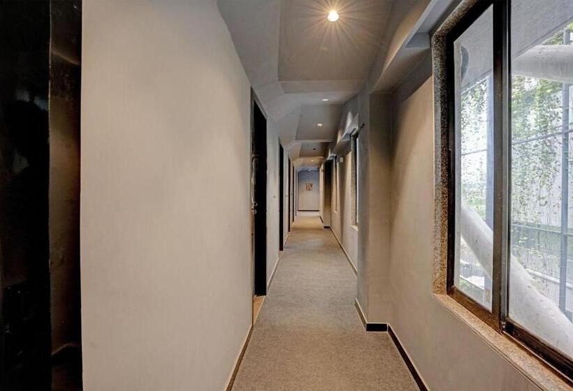 فندق Oyo Flagship The Crown