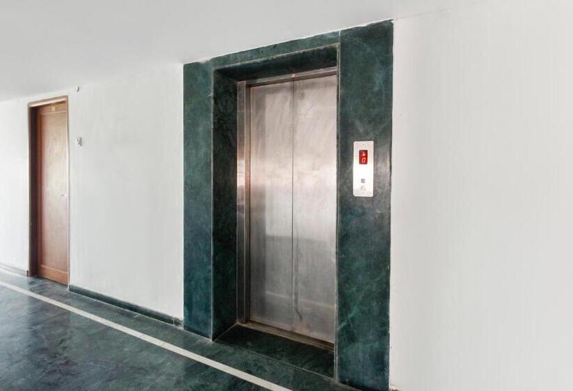 酒店 Oyo R.k.s Sampath Lakshmi Lodge