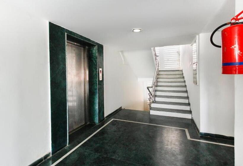 酒店 Oyo R.k.s Sampath Lakshmi Lodge