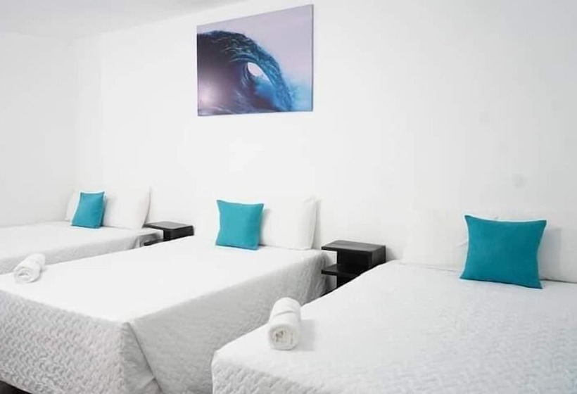 فندق Papaya Surf Garden