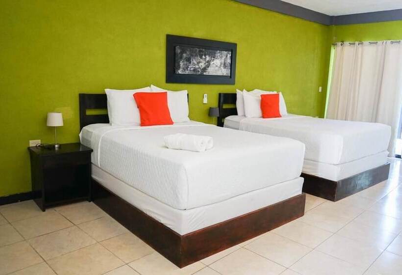 فندق Papaya Surf Garden