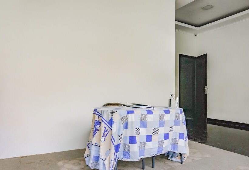 فندق Pendowo Limo By Oyo