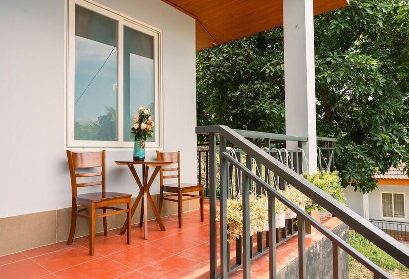 هتل Phu Quoc Hills Bungalow