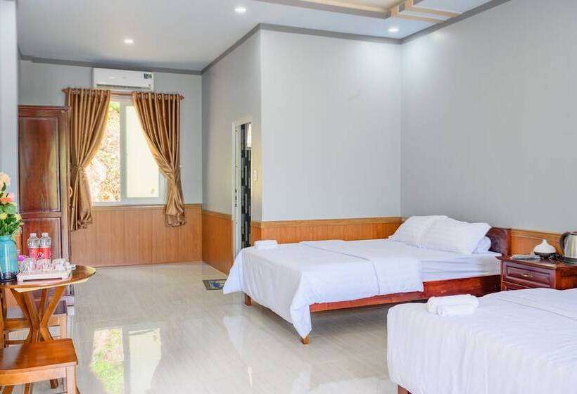هتل Phu Quoc Hills Bungalow