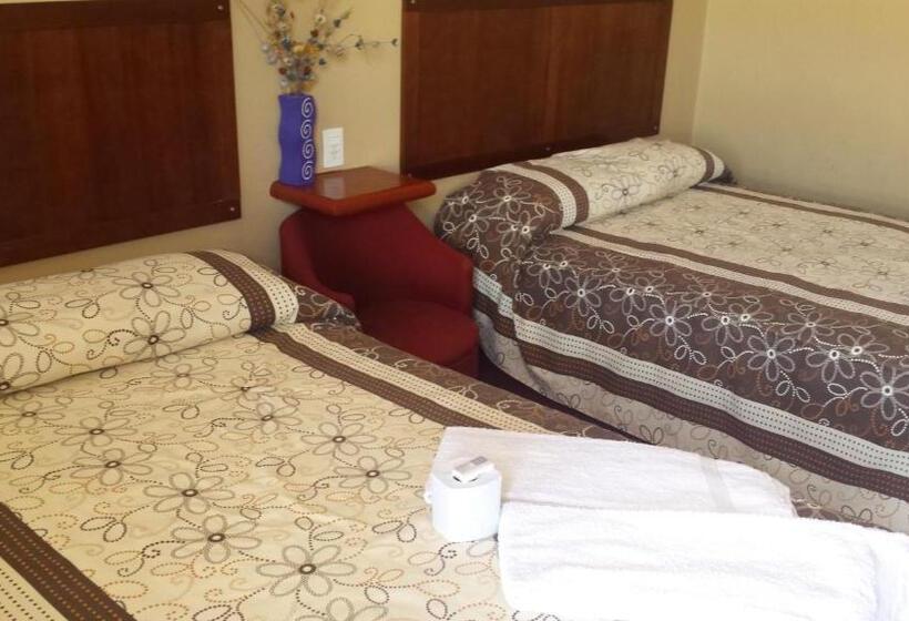 בית מלון כפרי Posada La Pastrana