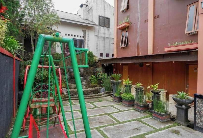 Отель Red Chilies Hill