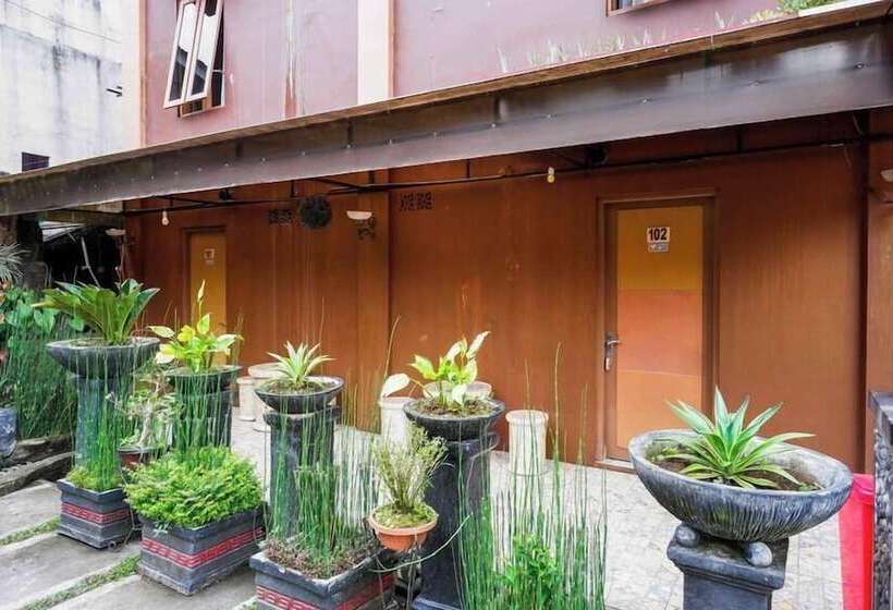 Отель Red Chilies Hill