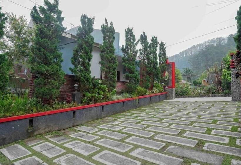 Отель Red Chilies Hill