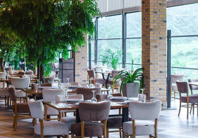 هتل Riva Hill Resort