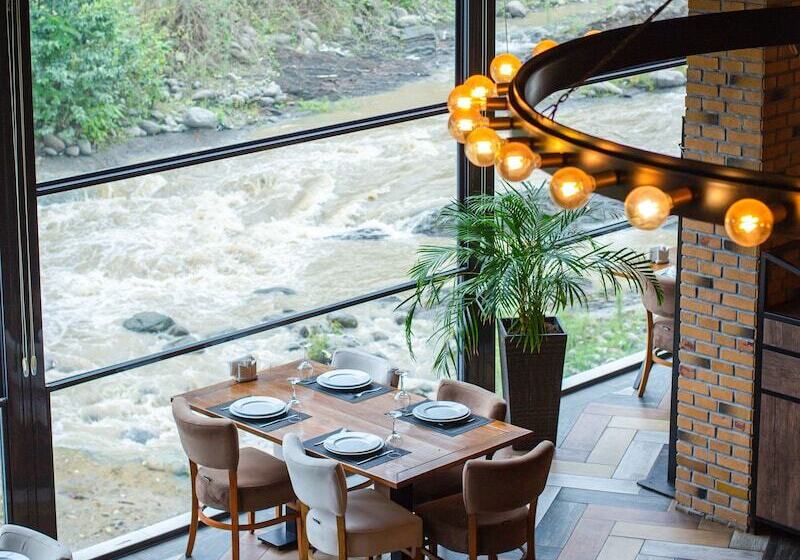 هتل Riva Hill Resort