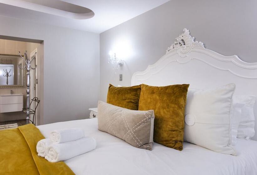 ホテル Rosewood Country Lodge