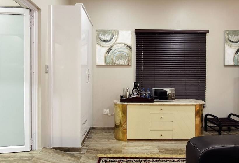 ホテル Rosewood Country Lodge