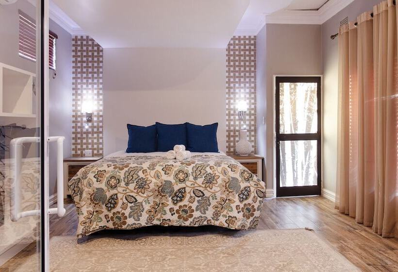 ホテル Rosewood Country Lodge