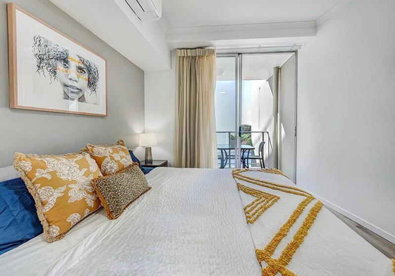 Marcoola Surf Air Hotel Room 1206b