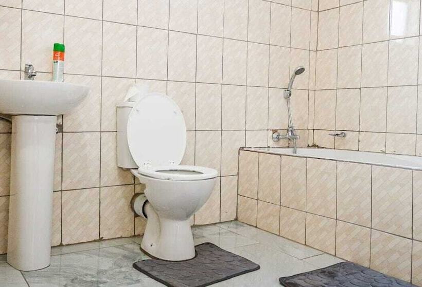 ホテル Shakwaneng Lodge