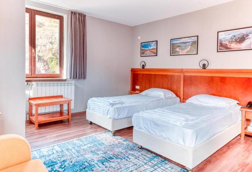 هتل Smrcha, Resort Mavrovo