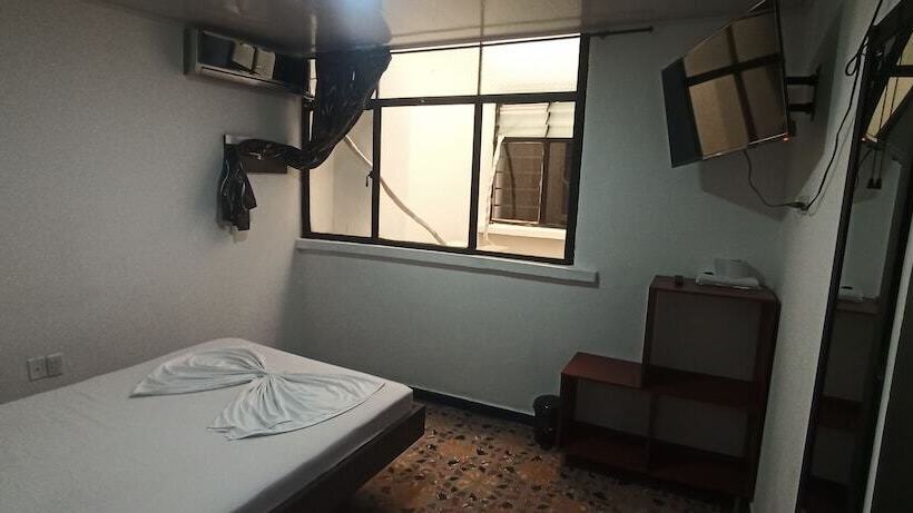 Отель Sol Del Llano