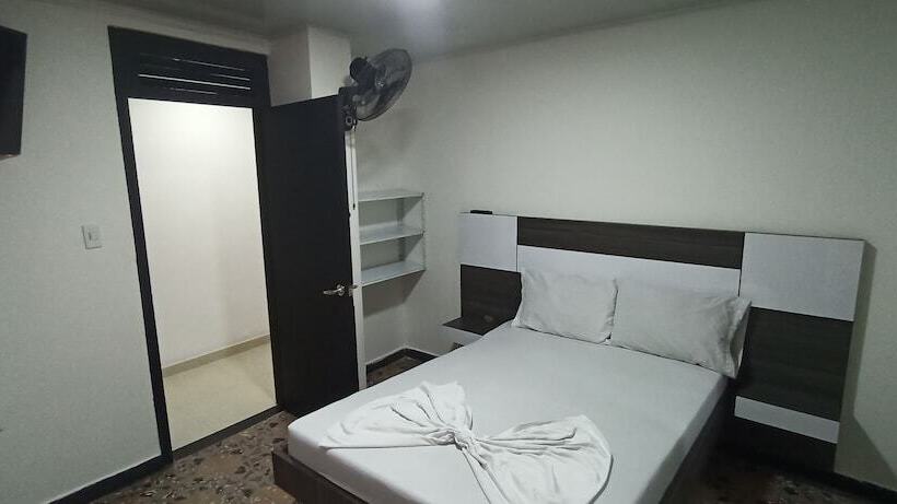 Отель Sol Del Llano