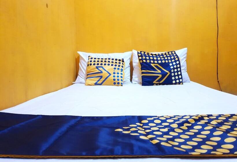 酒店 Spot On 92857 Kos Haji Jakfar Syariahnearpancoran Mas 25