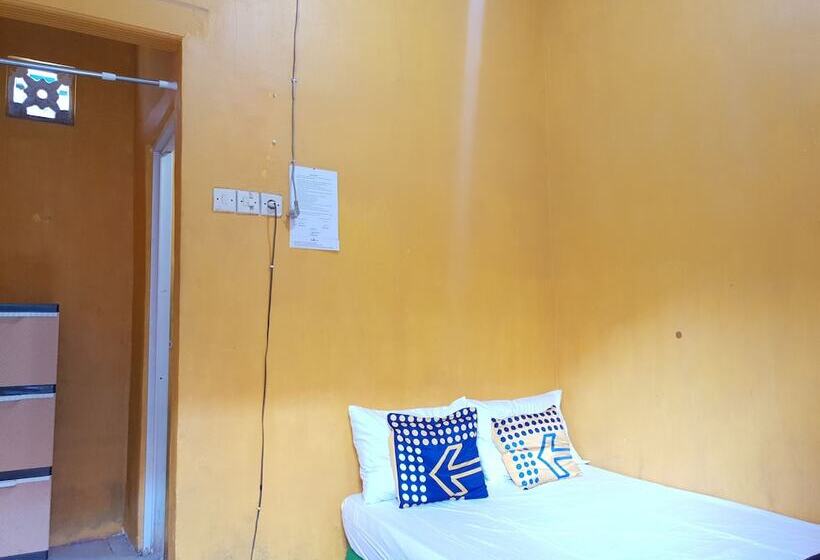 酒店 Spot On 92857 Kos Haji Jakfar Syariahnearpancoran Mas 25