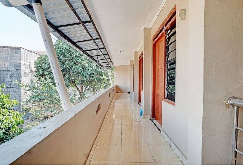 Hotel Spot On 92934 Nusantara Syariah