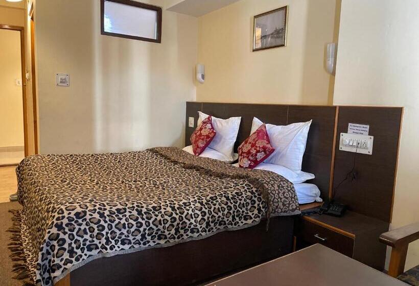 فندق Town Centre