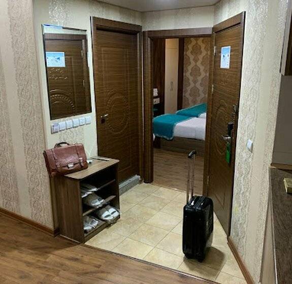 هتل Urmia Aria