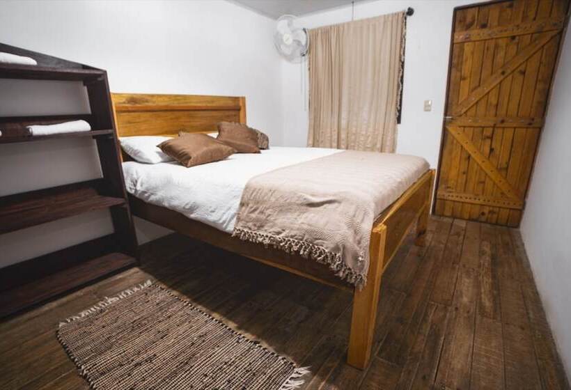 فندق Veragua Rainforest Lodge