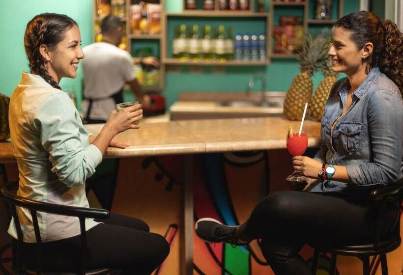 فندق Veragua Rainforest Lodge