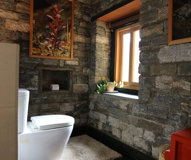 هتل Wangdue Ecolodge