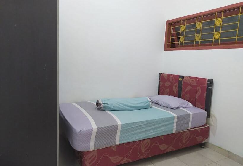 فندق Wisma Astukara Syariah	By Oyo