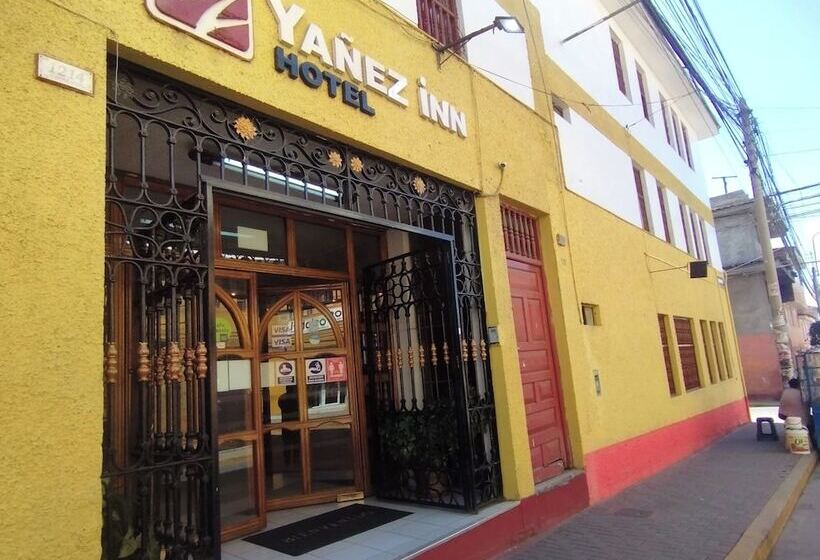 هتل Yañez Inn