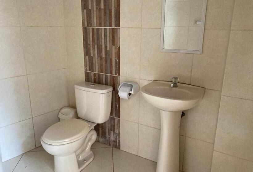 Illari Wari Ii Hotel Sauna