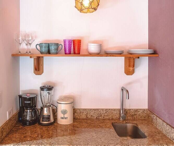 Iluminar Beachfront Suite